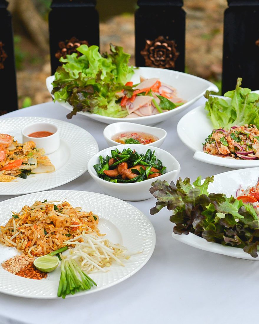 31681165_1371072182993161_8822449681725390848food_n